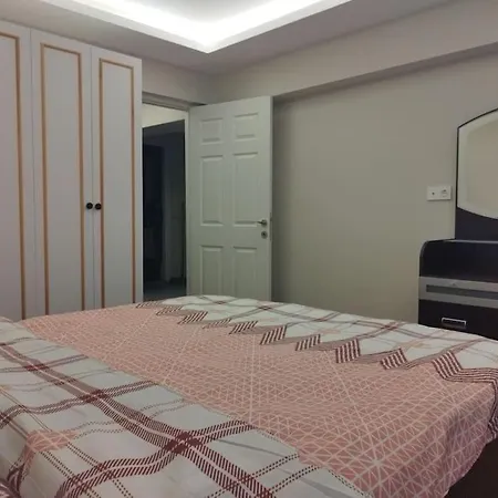 Large And Centrally Located Flat Appartamento *