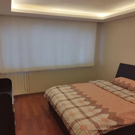 Large And Centrally Located Flat
